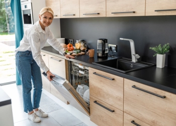 Ankastre Bulaşık Makinesi Kullanışlı Mı? Hangisini Seçmeliyim?